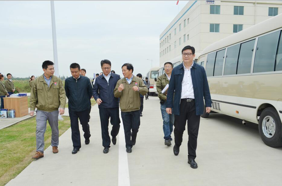 Changzhou Xinbei District Party Committee Secretary Zhou Bin visited Sunlight Pharmaceutical